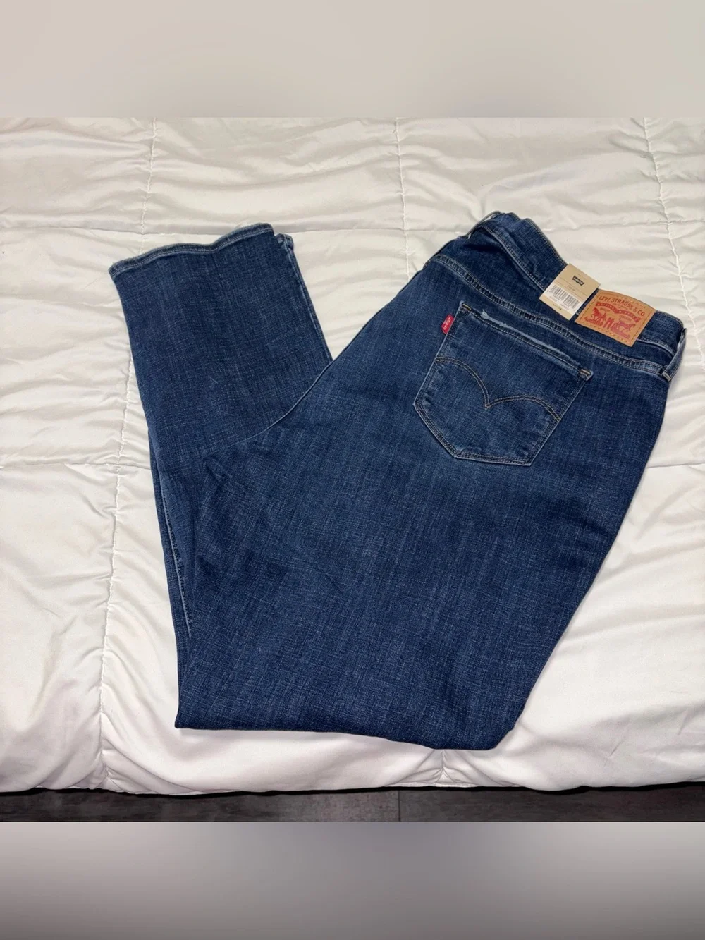 New! LEVI 311 SHAPING SKINNY JEANS denim distressed holey size 24W
